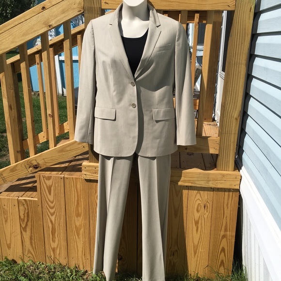 Talbots Dresses & Skirts - Talbots Light Gray Women’s 2 Piece Pant Suit